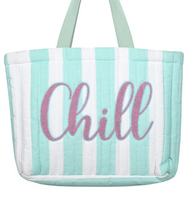 Strandtasche mint weiß gestreift mit Chill Schriftzug in Frontalansicht
