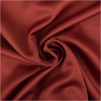 94727-Royal-Micro-Satin-Stoff-Meterware-terracotta-rot-1-40m-Breite-IMG-4064.jpg Royal Micro Satin Meterware in warmem Terracotta-Rot, 1,40 m breit – seidig glatte Oberfläche mit sattem Glanz im erdigen Rotton, als Rolle fotografiert, kraftvoll und dennoch angenehm zeitlos - kunstvoll eingedreht in Falten