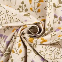 94760-Tischdeckenstoff-abwaschbar-Canvas-beschichtet-Blumen-Blaetter-natur-lila-gelb-gruen-1-48m-Breite-IMG-4635.jpg Abwaschbarer Canvas-Tischdeckenstoff, beschichtet, 1,48 m breit – naturheller Grund mit zarten Wiesenblumen in Lila und Gelb sowie olivfarbenen Blätterranken, frisch und charmant - kunstvoll eingedreht in Falten
