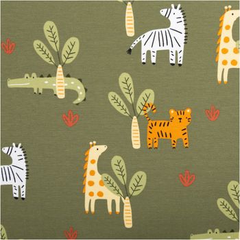 Baumwolljersey, 1,50 m breit, in Olivgrün mit niedlichen Dschungeltieren – Giraffe, Zebra, Tiger und Krokodil zwischen Blättern in Bunt – ideal für fröhliche Kindermode und Babytextilien - Nahaufnahme