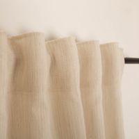Gardine Vorhang Leinenoptik Zabo helles Natur mit Smok-Schlaufenband in 245cm oder Wunschlänge von SCHÖNER LEBEN Naturfarbener Vorhangstoff haengend, zeigt leichten Fall und feine Textur im Licht.