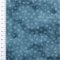 Baumwollpopeline mit hellblauen Kreisringen auf petrolblauem Vintage-Washed-Untergrund – markant changierende Blautöne, weich und leicht. Breite: 1,40 m. Ideal für Näh- und Quiltprojekte - mit Massband