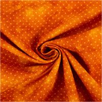 Baumwoll-Popeline „Vintage Washed", 1,40 m breit, in Terracotta-Orange mit feinen hellen Pünktchen und wolkigem Used-Look – warm, lebendig und vielseitig für Mode oder Dekorationsprojekte - kunstvoll eingedreht in Falten
