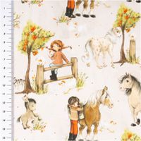 95042-Baumwollstoff-Webware-Uppsala-Pferde-Freunde-hellbeige-bunt-von-Swafing-1-47m-Breite-IMG-5919.jpg Baumwollwebware Uppsala von Swafing mit Mädchen, Ponys, Hühnern und Katze auf hellbeigem Grund – zart, nostalgisch illustriert und bezaubernd charmant. Breite: 1,47 m. Ideal für Kinderprojekte - mit Massband