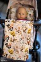95042-Baumwollstoff-Webware-Uppsala-Pferde-Freunde-hellbeige-bunt-von-Swafing-1-47m-Breite-kystbarn-Uppsala-107170--13-.jpg Baumwollwebware Uppsala von Swafing mit Mädchen, Ponys, Hühnern und Katze auf hellbeigem Grund – zart, nostalgisch illustriert und bezaubernd charmant. Breite: 1,47 m. Ideal für Kinderprojekte - in Szene gesetzt