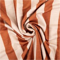 Viskose-Slub-Jersey „Happy Stripes" by Cherry Picking von Swafing, 1,60 m breit, mit gleichmäßigen breiten Längsstreifen in Kupfer und Beige – weich, fließend und zeitlos für Mode und Oberteile - kunstvoll eingedreht in Falten