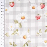 Baumwollpopeline mit Erdbeeren, weißen Margeriten und grünen Blättchen auf grau-weißem Vichy-Karomuster – romantisch, landhaus-charmant und sommerlich frisch. Breite: 1,40 m. Ideal für Nähprojekte - mit Massband