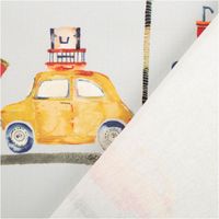 Dekostoff mit lebhaftem Aquarell-Fahrzeugmuster auf Weiß – Autos, LKW, NYC-Taxi, Feuerwehr, Traktor & Verkehrsschilder in Rot, Blau, Gelb und Grün. Ideal für Kinderzimmer. 137 cm breit - mit Rueckseite