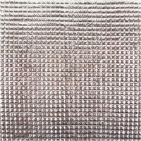 Thermostoff Thermoeinlage Isolierung Waffelstruktur silberfarbig weiß 1,23m Breite Isoliermaterial mit glänzender, metallischer Oberfläche und strukturierter Rautenprägung in Nahaufnahme.