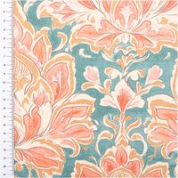 Baumwollstoff Dekostoff Halbpanama Digitaldruck Lalika Blumenornamente rosa petrol 1,40m Breite Detailaufnahme des floralen Stoffmusters in Rosa-Gold auf tuerkisem Hintergrund mit Meterstab.