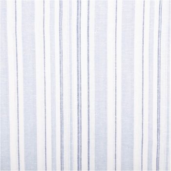 Viskosestoff mit 30% Leinen Streifen hellblau wollweiß 1,37m Breite Weiss-blau gestreifter Stoff in Vorderansicht mit gleichmäßiger Linie und Textur.