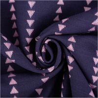 Baumwollstoff Dobby garngefärbt Zackenstreifen marineblau flieder 1,45m Breite Dobby Baumwollstoff mit Zackenstreifen, flieder-lila Muster auf marineblau, zur Spirale gedreht