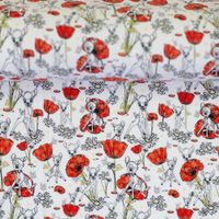 Jersey Stoff Baumwolljersey Disney Bambi Mohnblumen weiß rot Baumwolljersey mit Disney Bambi und roten Mohnblumen auf weißem Grund, aufgerollt als Stoffballen