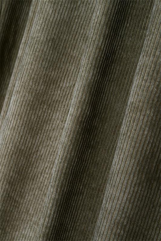 Thermovorhang Dandy Cord mit Multifunktionsband khaki 140x260cm Nahaufnahme der feinen Cordstruktur auf der Vorderseite des Thermovorhangs in Khaki