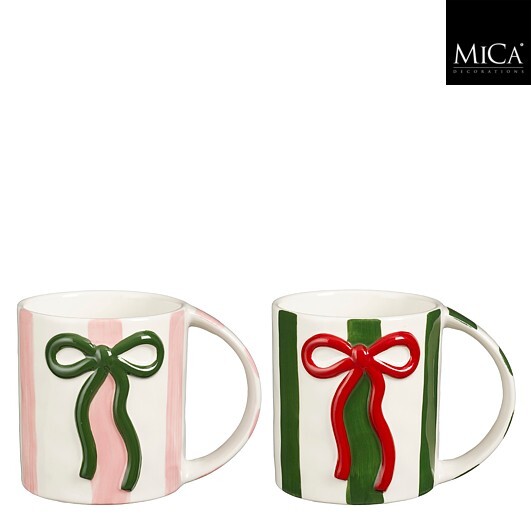 96182-Tasse-mit-Schleife-aus-Steinzeug-gestreift-rosa-oder-gruen-von-Mica-Decorations-120933101.jpg Zwei gestreifte Tassen aus Steinzeug mit Schleifen-Relief in Rosa mit grüner und Grün mit roter Schleife