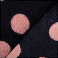 Teddystoff Meterware Jacquard Punkte marineblau rosa 1,60m Breite Stoffprobe mit flauschiger Teddystoff-Oberfläche und glatter Rückseite, Jacquard-Punkte in rosa auf marineblau