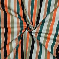 Bunt gestreifte Popeline, in der Mitte zu einer Spirale gedreht Bunt gestreifte Popeline, in der Mitte zu einer Spirale gedreht