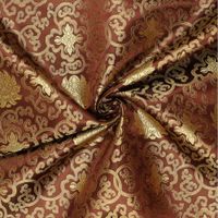 Brokat Jacquardstoff dunkelbraun gold drapiert – edler Glanz des eingewebten Musters