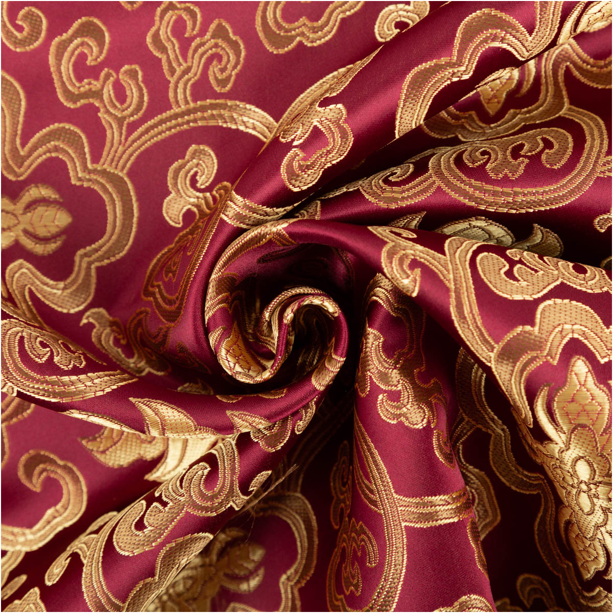 Jacquardstoff Brokat Ornamente bordeaux gold 1,50m Breite Brokat aus Jacquard mit goldenen Ornamenten, bordeauxrot, dekorativer Stoff zur Spirale gedreht
