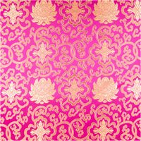 Jacquardstoff Brokat Ornamente pink gold 1,50m Breite Nahaufnahme von Brokatstoff mit goldfarbenen Ornamenten auf pinkfarbenem Jacquardmaterial