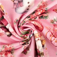 French Terry Stoff rosa mit Weihnachtsmann Motiv spiralförmig gelegt, weiche Oberfläche, weiße und pinke Akzente