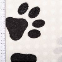 Fleece Stoff mit großem schwarzen Pfotenabdruck und Maßband am Rand, hellgrauer Hintergrund