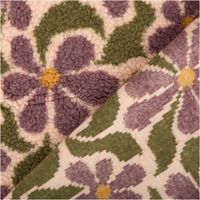 zwei Seiten von Teddystoff aus Jacquard mit floralem Muster in flieder, grün und apricot nebeneinander gezeigt