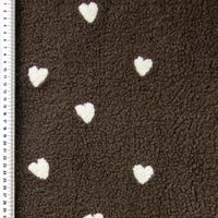 Teddystoff schokobraun mit bestickten Herzen in creme – Teddyplüsch Meterware, Nahaufnahme