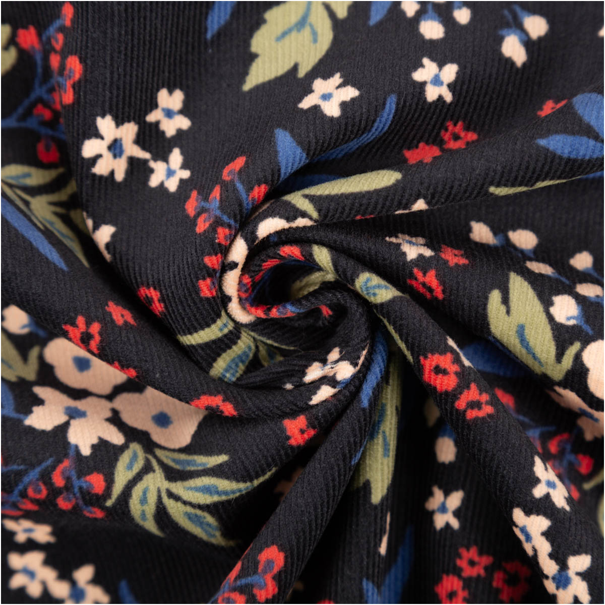 Cord Stoff Feincord Dima Blumensträuße dunkelblau rosé 1,45m Breite dunkelblauer Feincord mit kleinen Blumen in Rosé und Weiß, Stoff zur Spirale gedreht