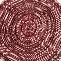 Gurtband doppeltes Zickzack bordeauxrot 3,8cm von oben, eng aufgewickelte Rolle in Bordeauxrot und Natur