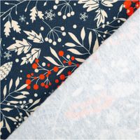 Sweat Stoff angeraut Holly Weihnachten Zweige Beeren blau creme rot von Swafing 1,50m Breite Sweatstoff Vorder- und Rückseite mit cremefarbenen Zweigen und roten Beeren in winterlichem Motiv auf Dunkelblau