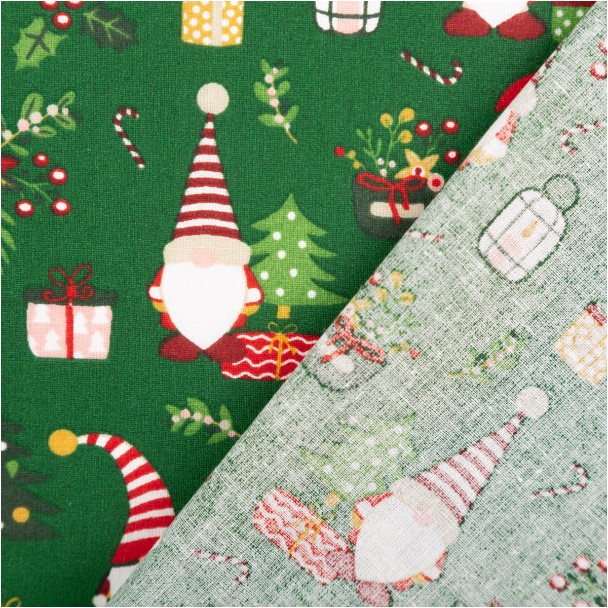 Baumwollstoff Perkal Weihnachten Wichtel Lutin dunkelgrün rot 1,5m Breite Perkal Baumwollstoff mit Weihnachtswichteln, Geschenken und Bäumen, Vorder- und Rückseite sichtbar
